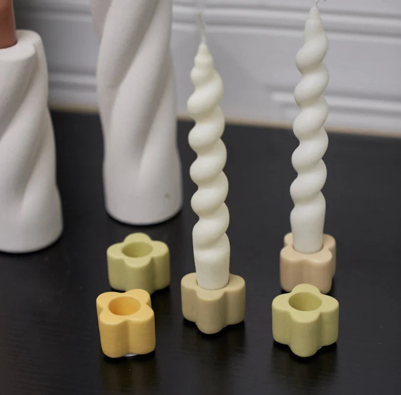 Ceramic Handhold Candlestick Ornaments Photography Home Decoration Jewelry Stand Candle Holder 1PC